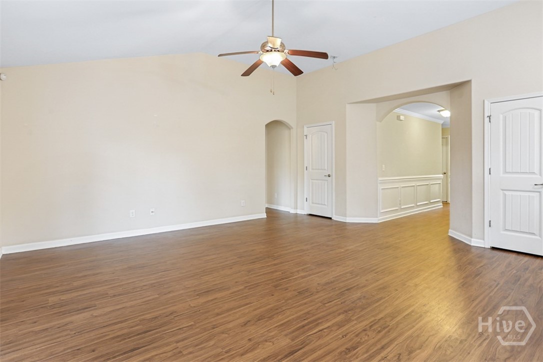 32 Concordia Drive Property Photo 5