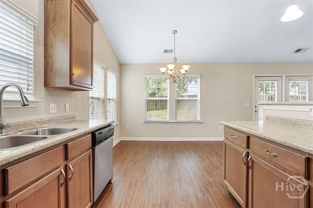 32 Concordia Drive Property Photo 16