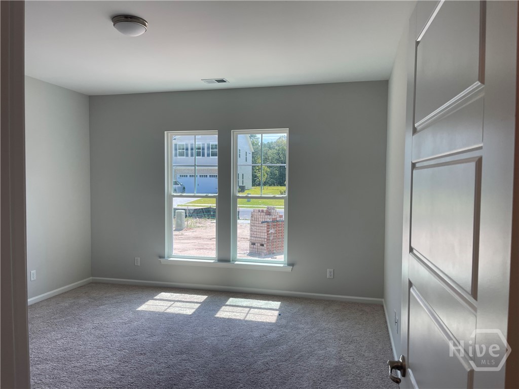 140 Classic Drive Property Photo 4