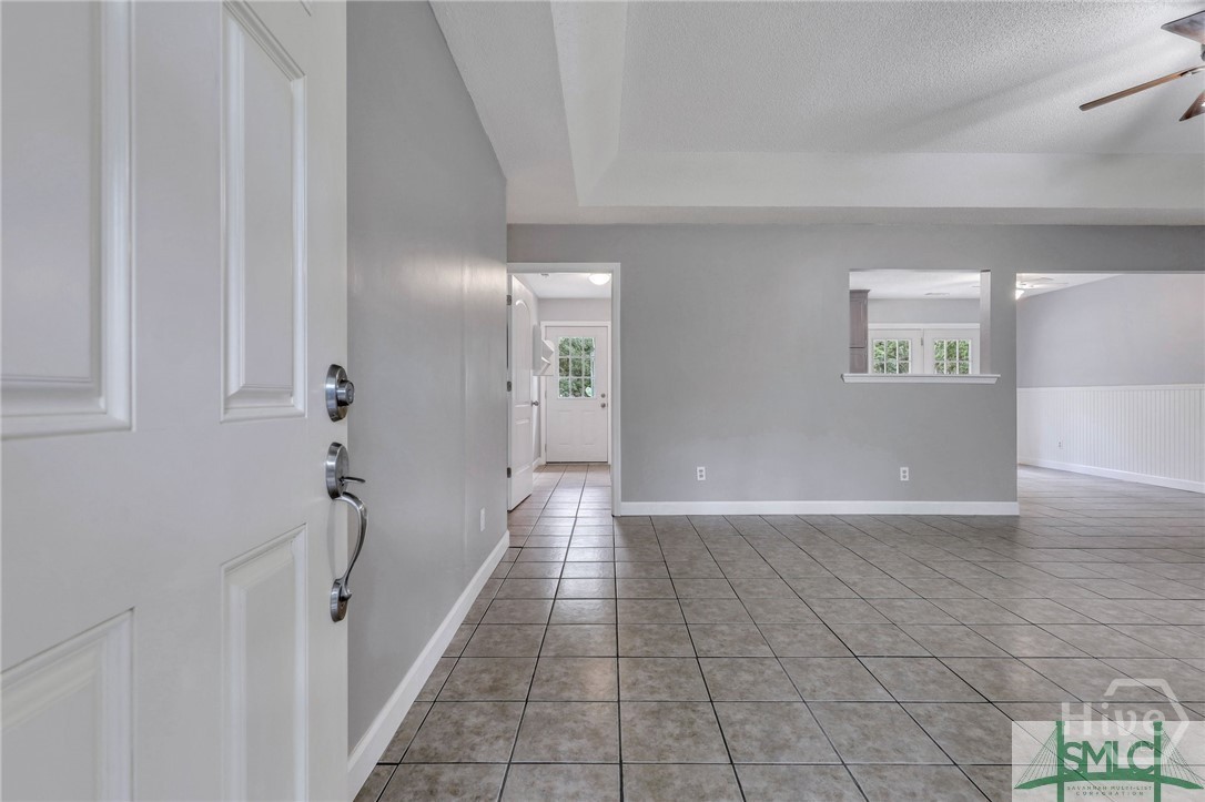 103 Maple Drive Property Photo 8