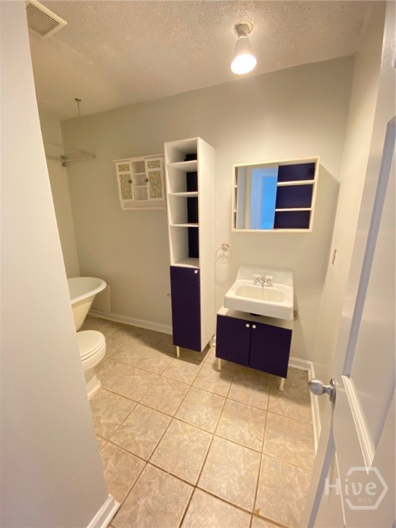 614 E Duffy Street Property Photo 7