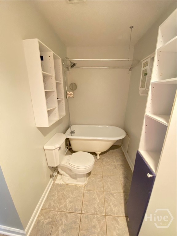 614 E Duffy Street Property Photo 8