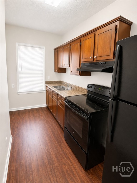 344 Price Street Property Photo 5