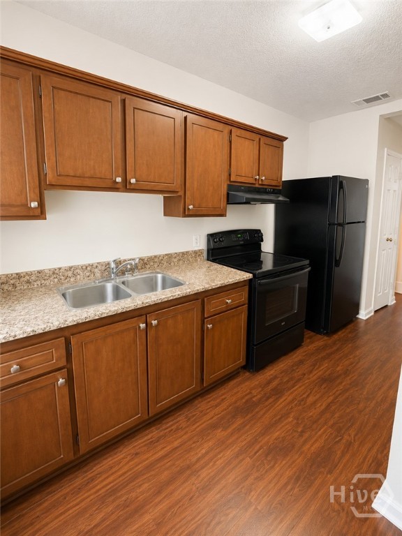 344 Price Street Property Photo 6
