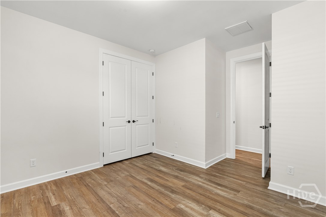 202 Park Chase Property Photo 33