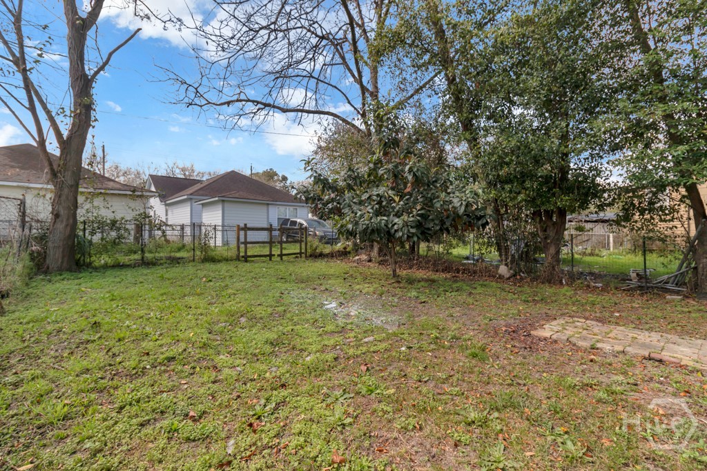 2025 Eppinger Street Property Photo 15