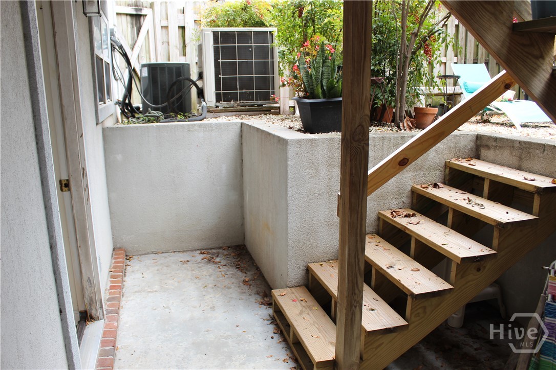9 E 32nd Street B Property Photo 6