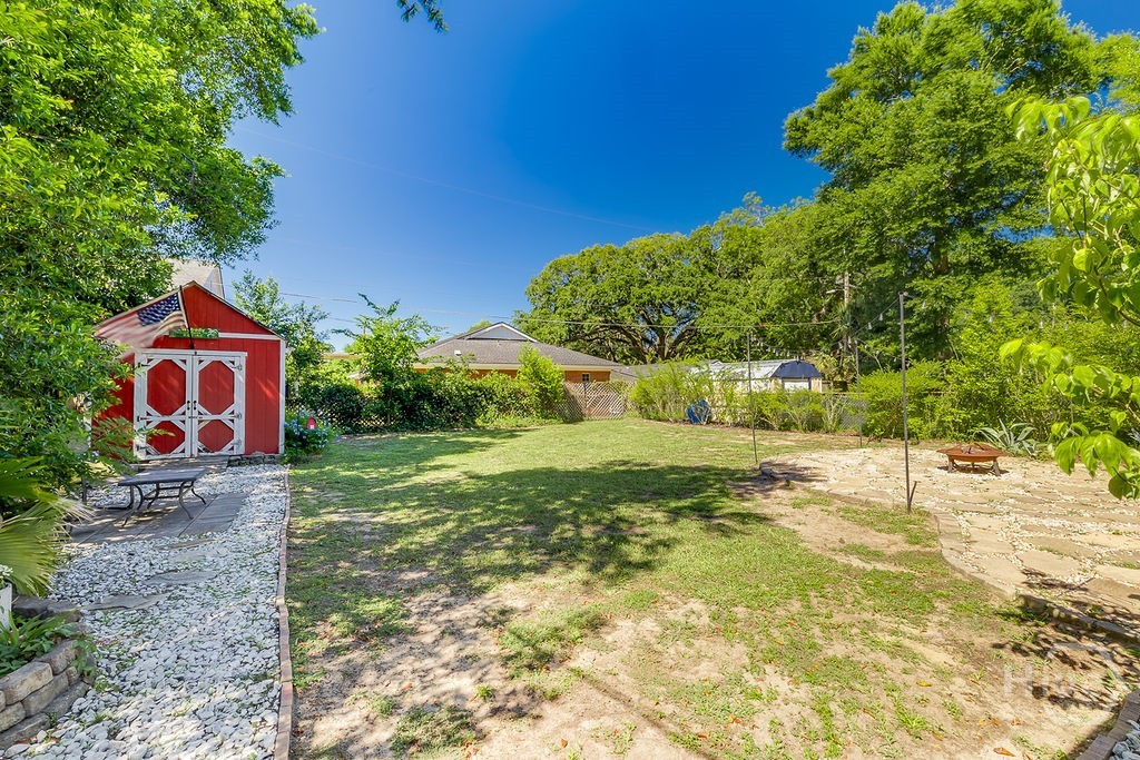 1610 E 50th Street Property Photo 42