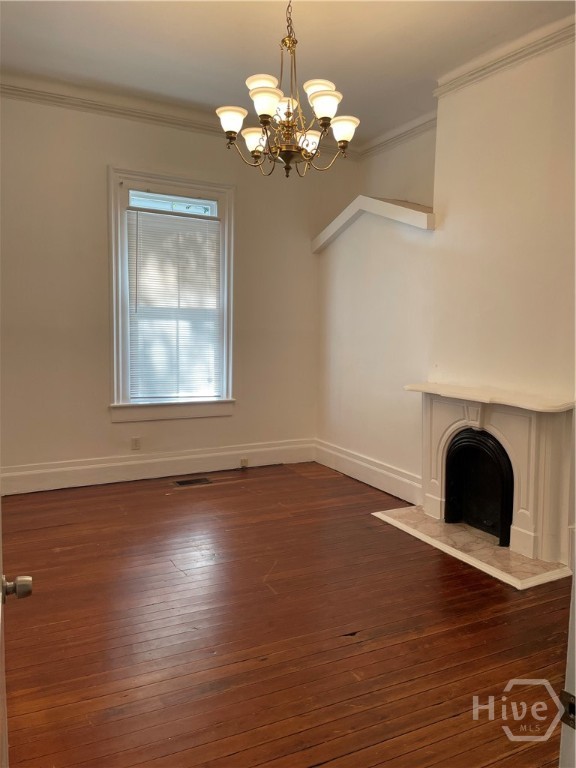 228 E Henry Street A Property Photo 4