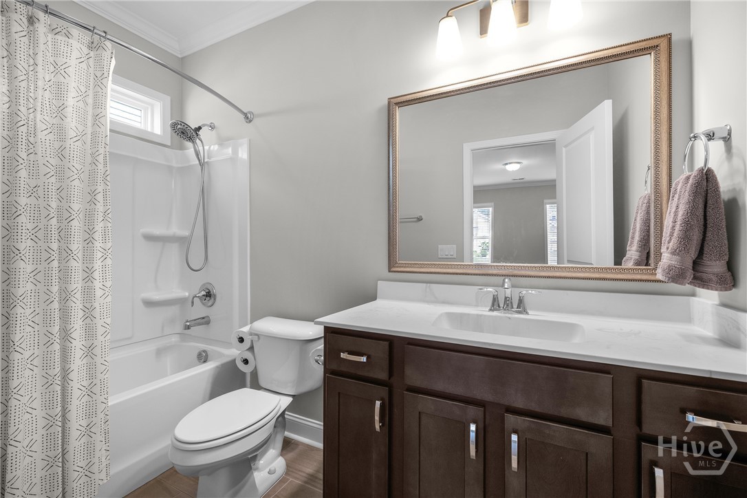 106 Champlain Drive Property Photo 16
