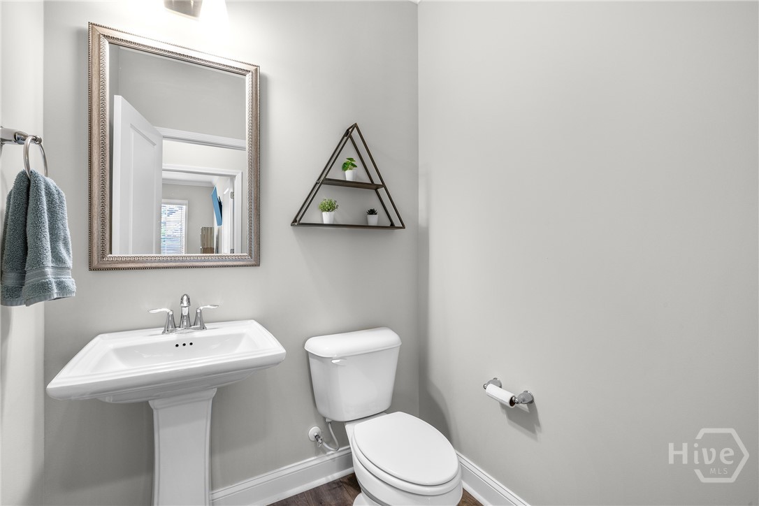 106 Champlain Drive Property Photo 28