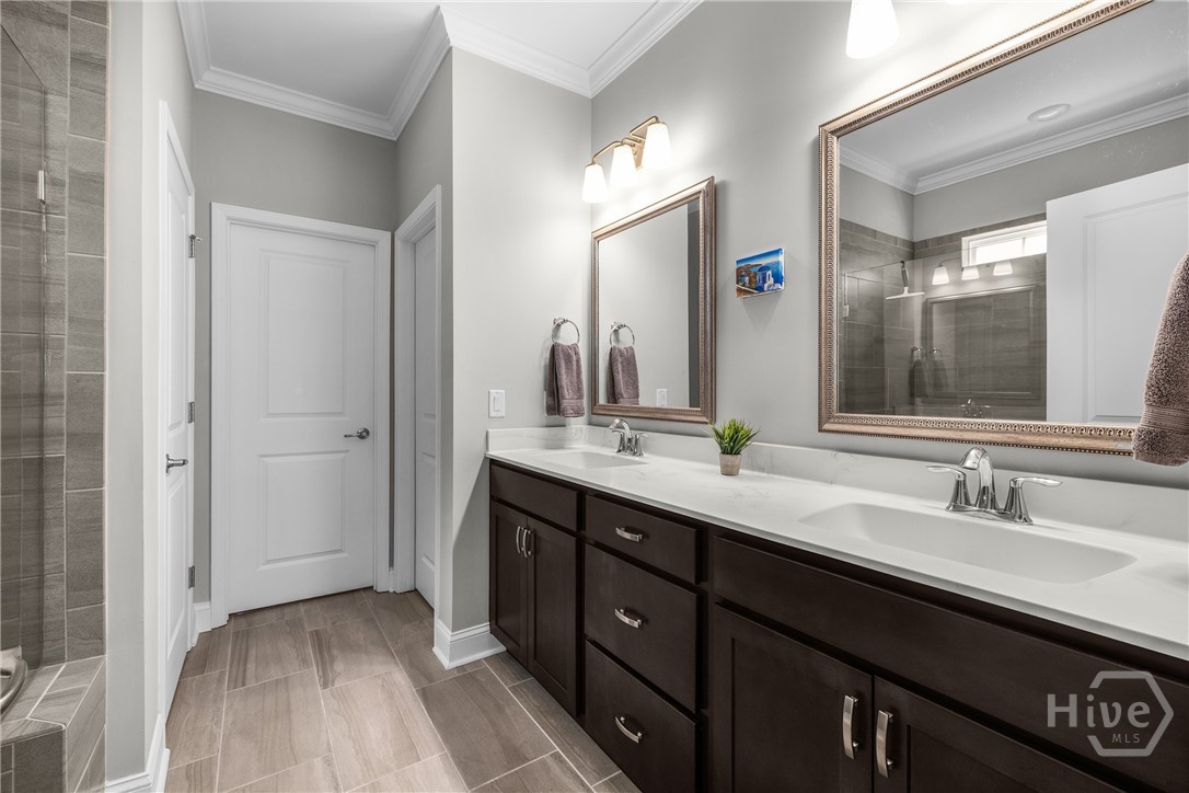 106 Champlain Drive Property Photo 33