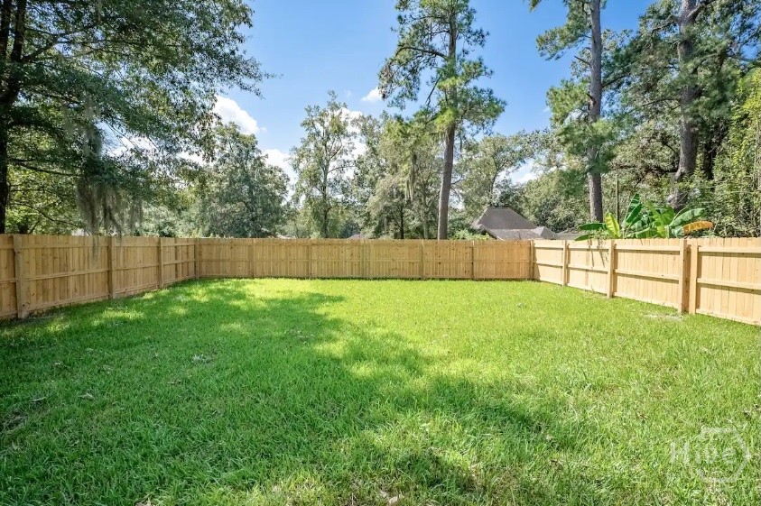 413 E Mell Street Property Photo 19
