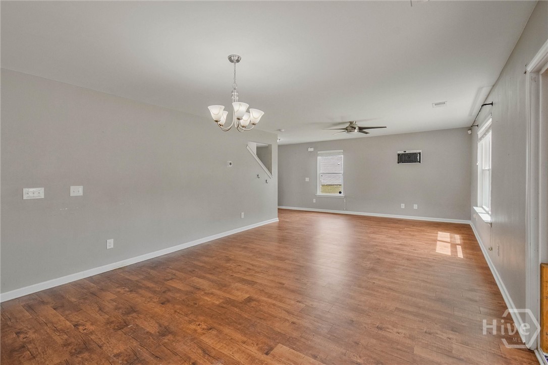 113 Tupelo Way Property Photo 7