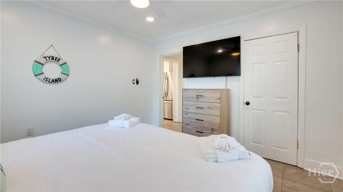 10 17th Place Property Photo 13