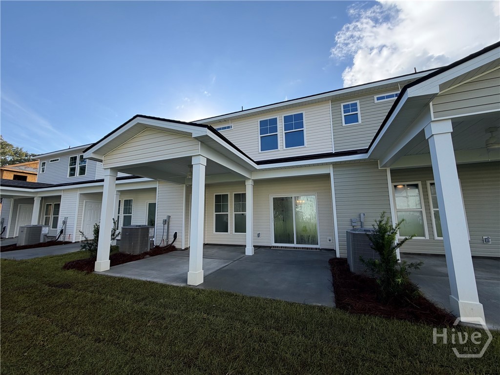 207 Pinebury Road Property Photo 11