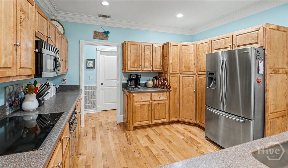 36 Morgan Road Property Photo 14