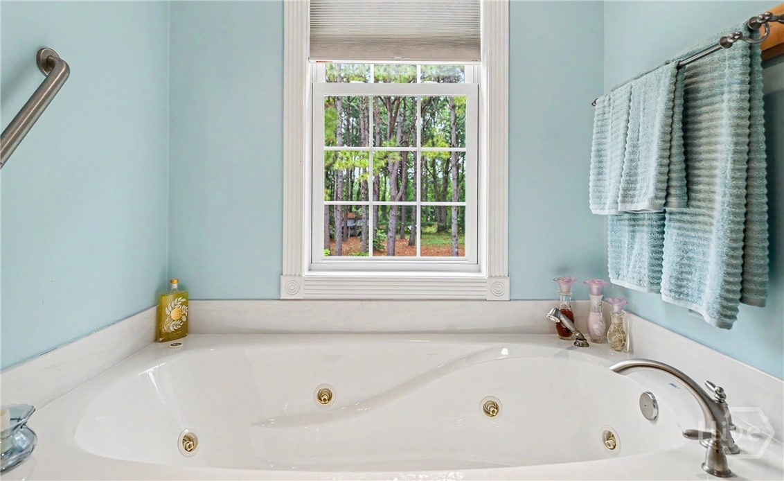 36 Morgan Road Property Photo 24