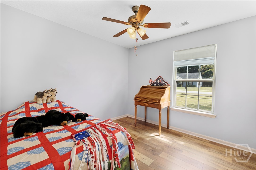 106 Blackwater Way Property Photo 8