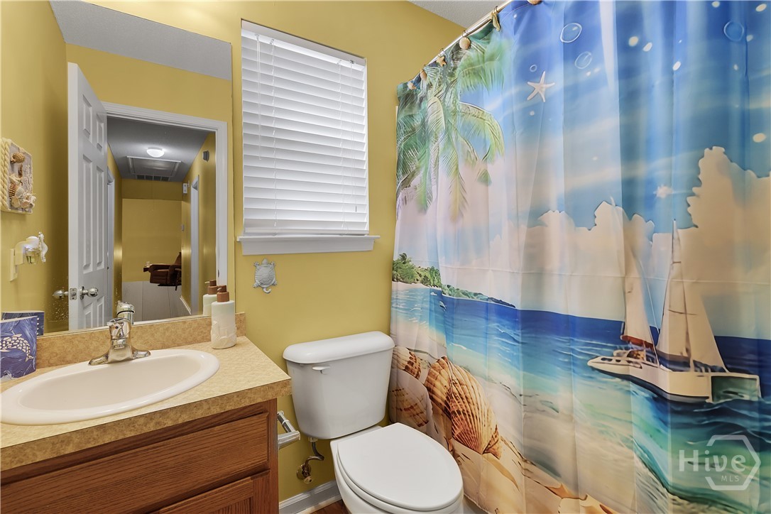 106 Blackwater Way Property Photo 10