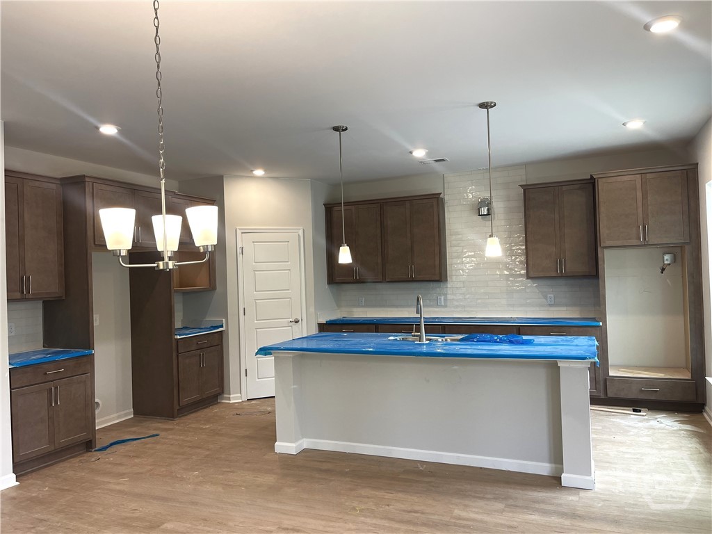 162 Como Drive Property Photo 2