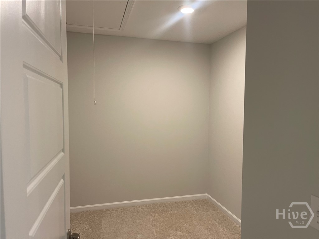 162 Como Drive Property Photo 9