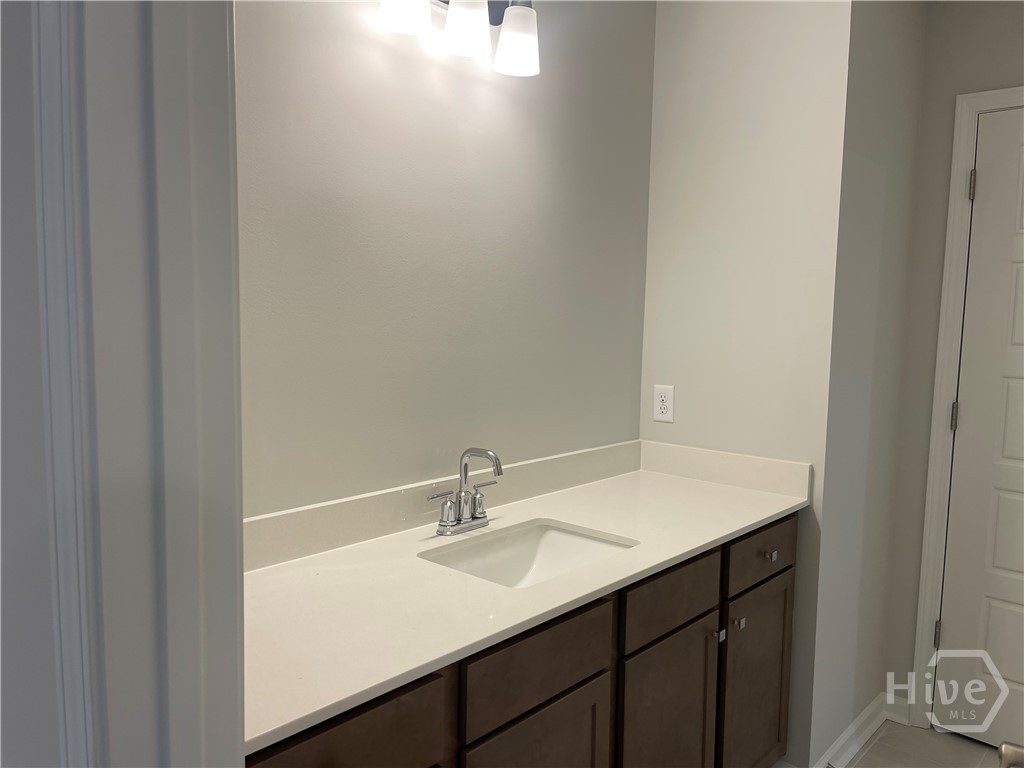 162 Como Drive Property Photo 13