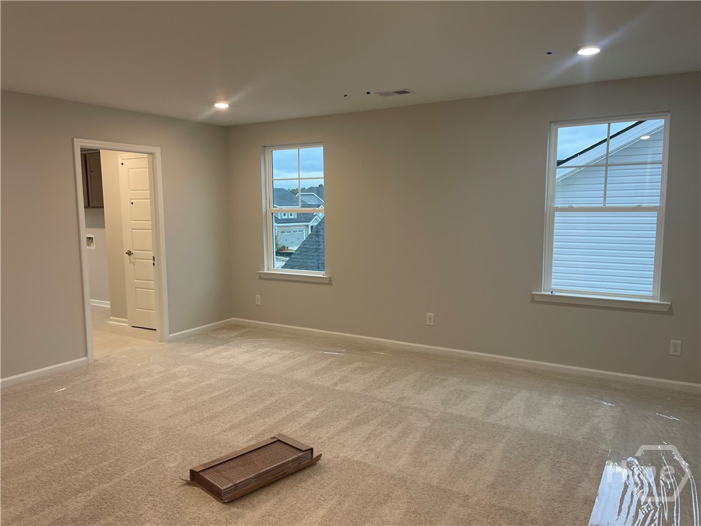 162 Como Drive Property Photo 14