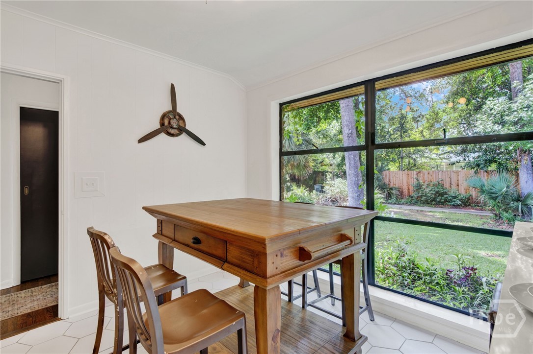 200 Kinzie Avenue Property Photo 10