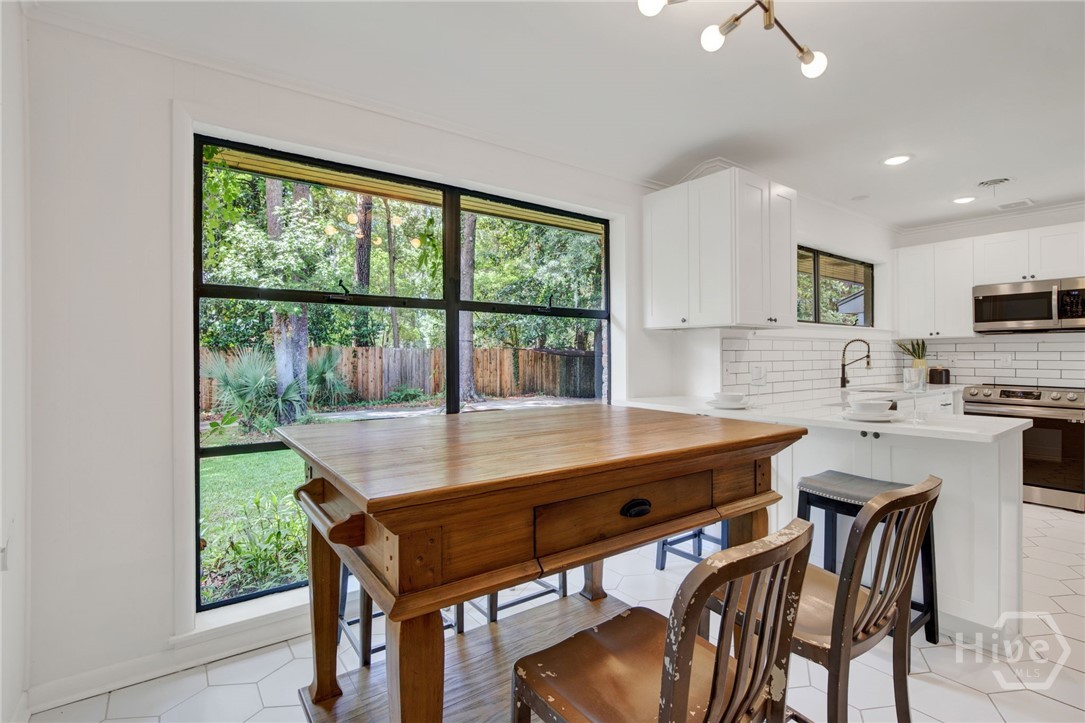 200 Kinzie Avenue Property Photo 11