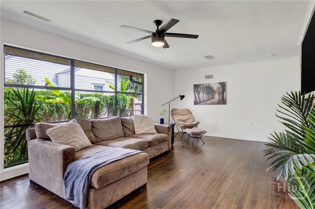200 Kinzie Avenue Property Photo 17