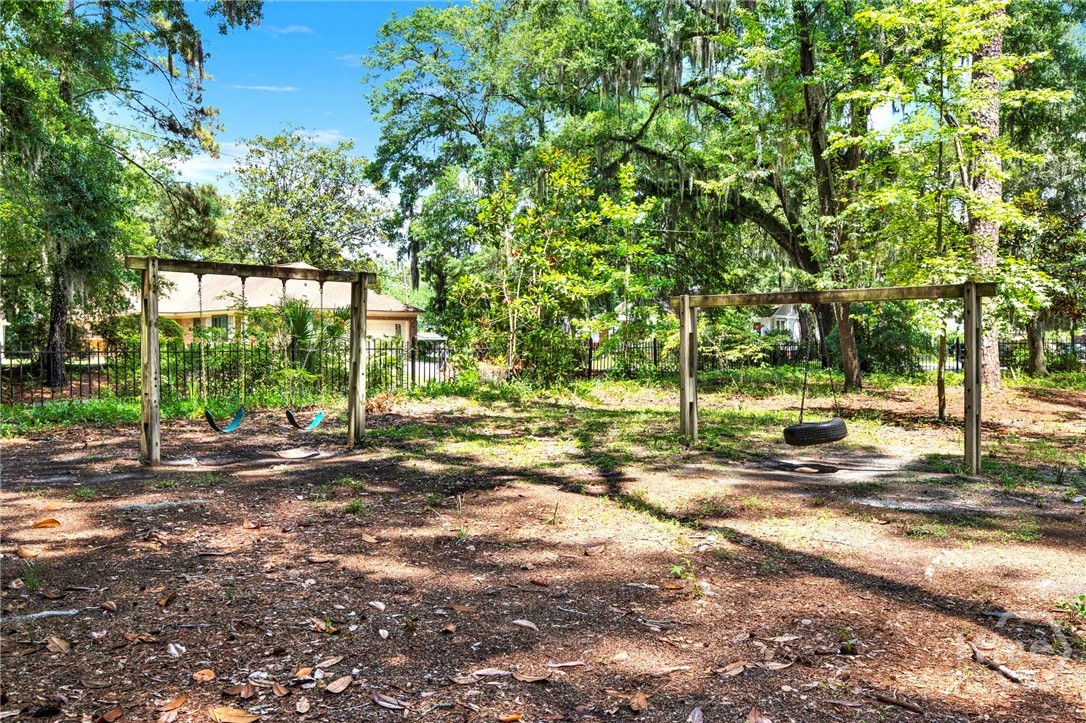 200 Kinzie Avenue Property Photo 42
