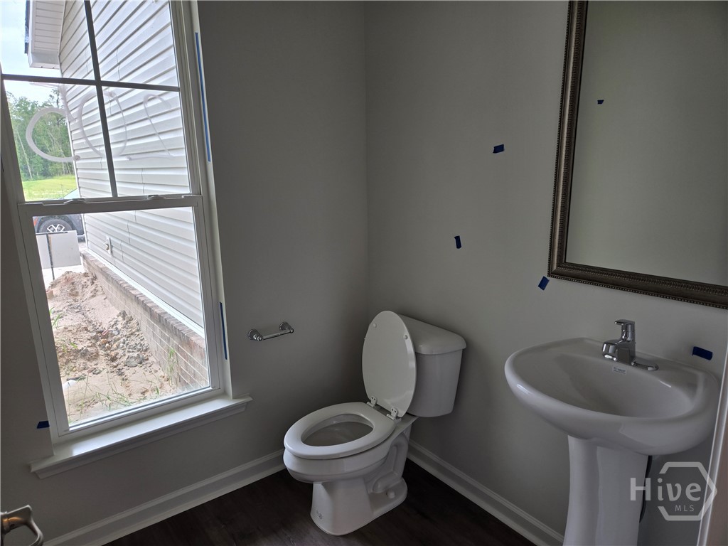 205 Pinebury Road Property Photo 12