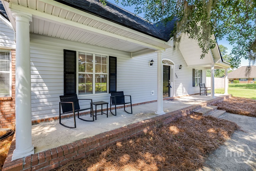 109 Kensington Circle Property Photo 5