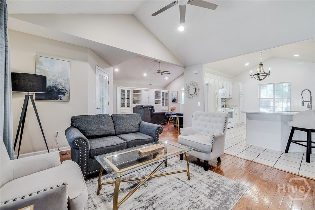 109 Kensington Circle Property Photo 22