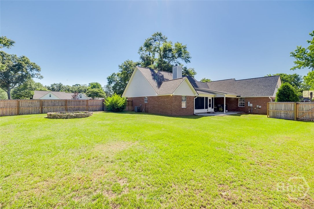 109 Kensington Circle Property Photo 43