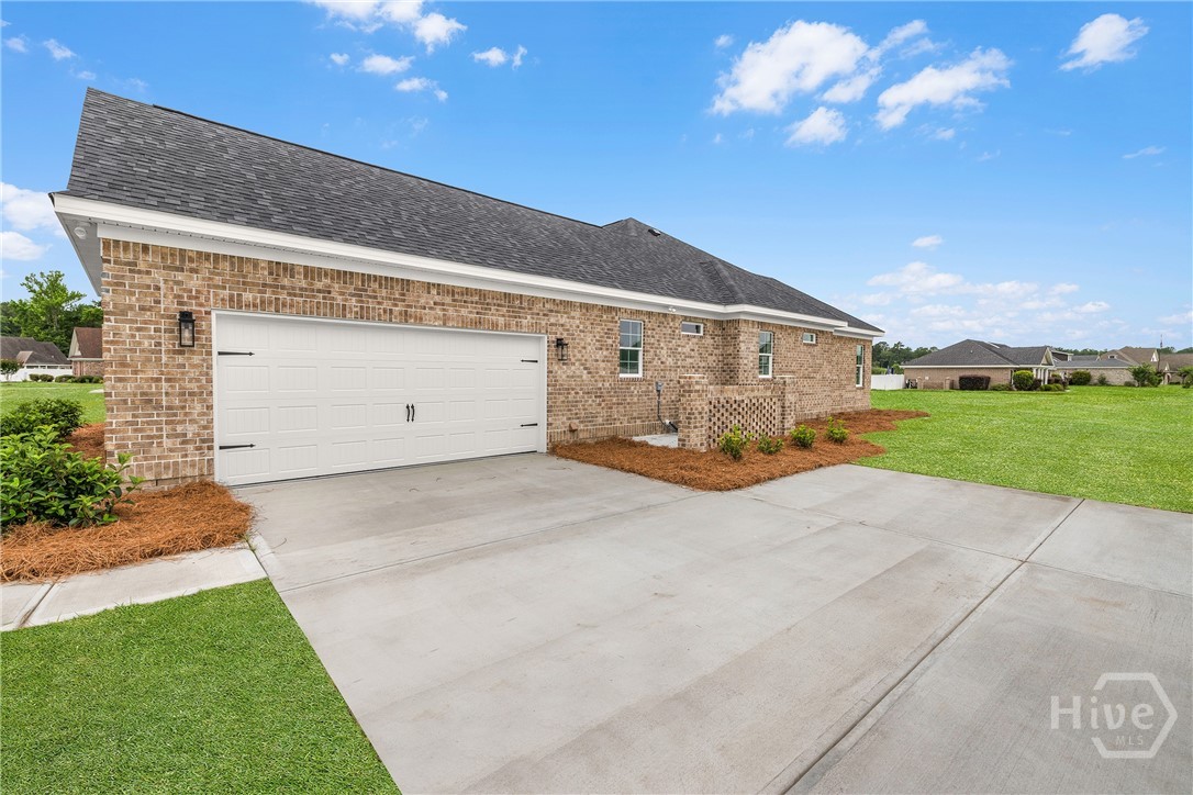 120 Stadium Drive Property Photo 8