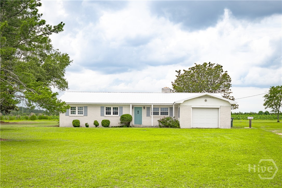 16877 Highway 129 S Property Photo 3