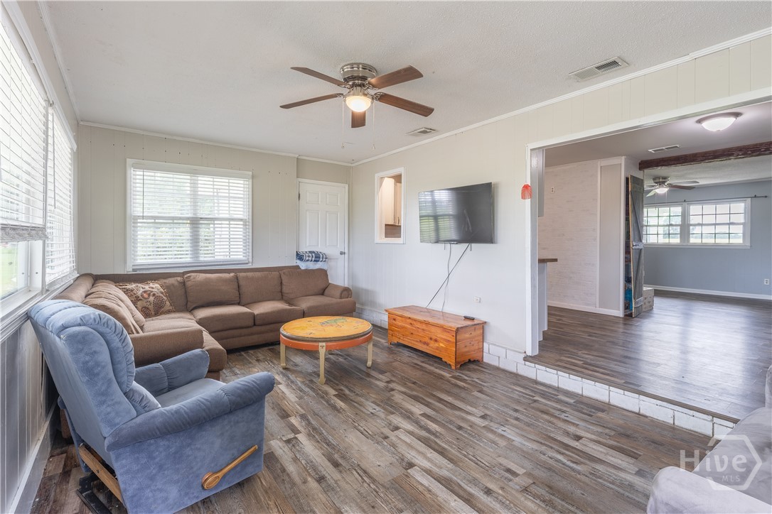 16877 Highway 129 S Property Photo 21