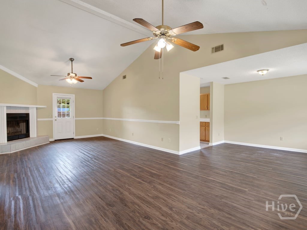 189 W Kenny Drive Property Photo 6