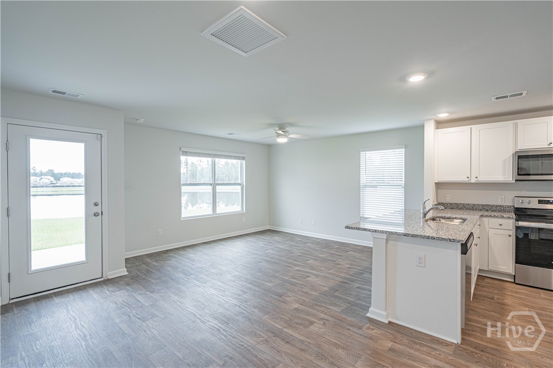 202 Coneflower Road Property Photo 9