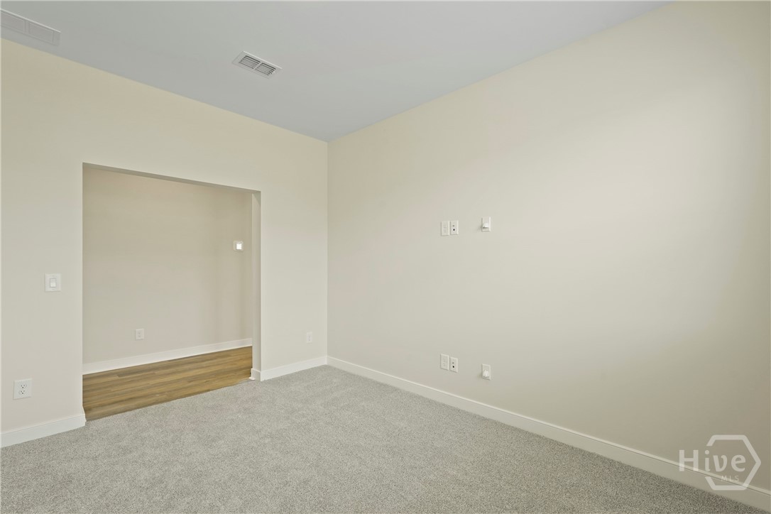 172 Mage Street Property Photo 7