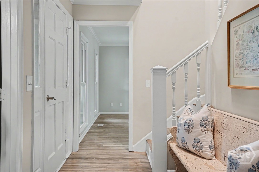5 Lantern Lane Property Photo 8