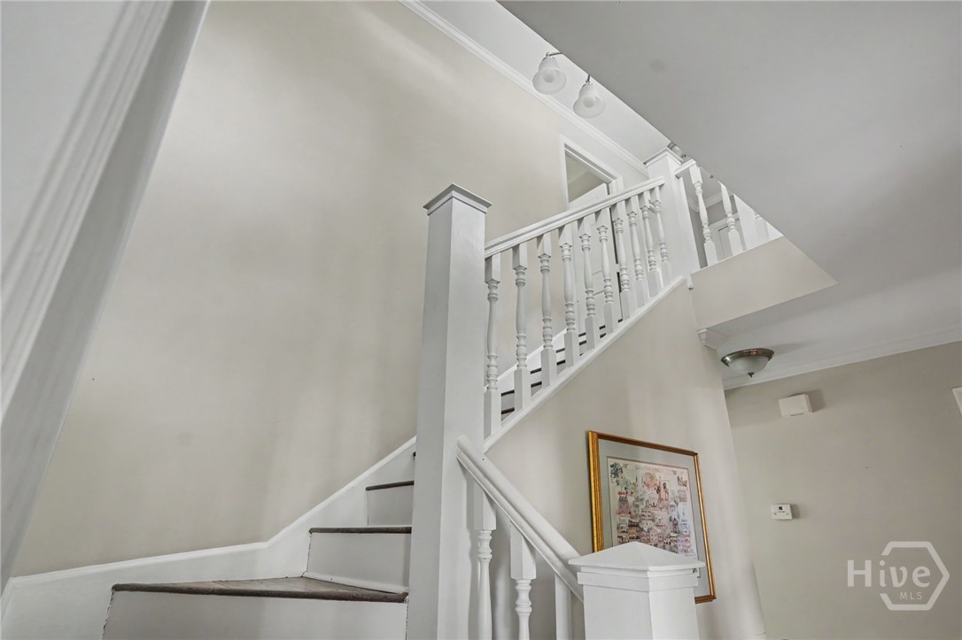 5 Lantern Lane Property Photo 27