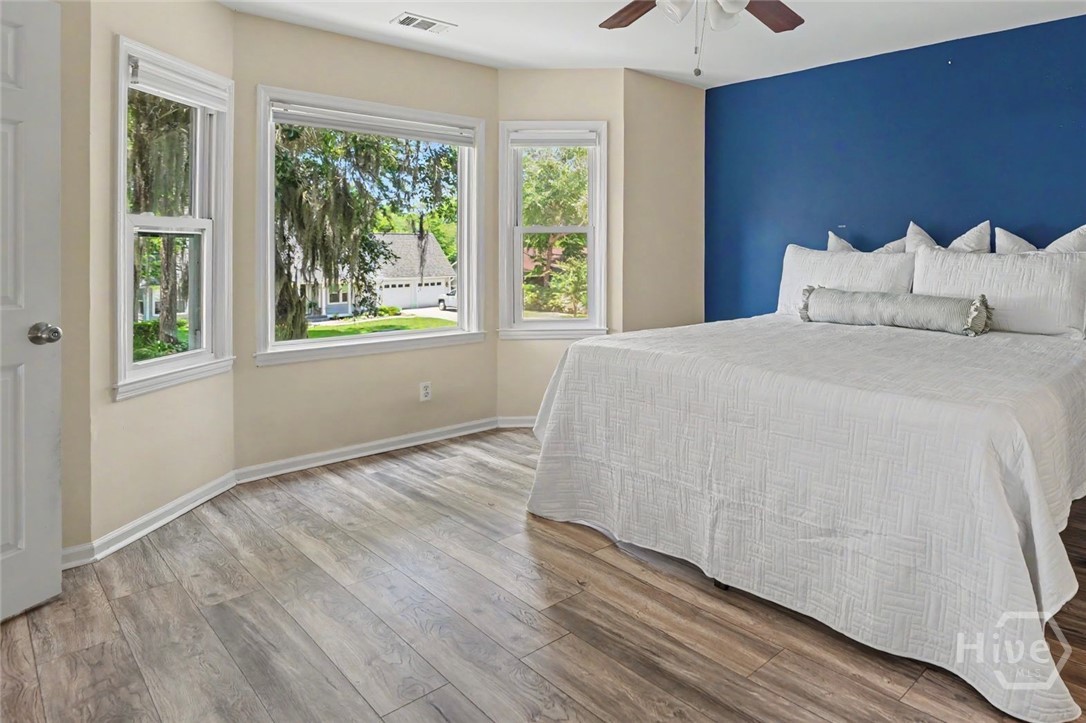 5 Lantern Lane Property Photo 33