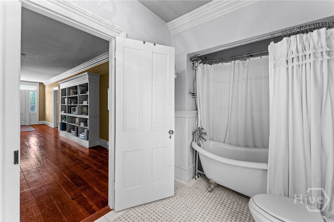 8075 Lakeview Road Property Photo 56
