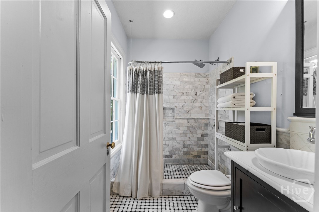 8075 Lakeview Road Property Photo 62