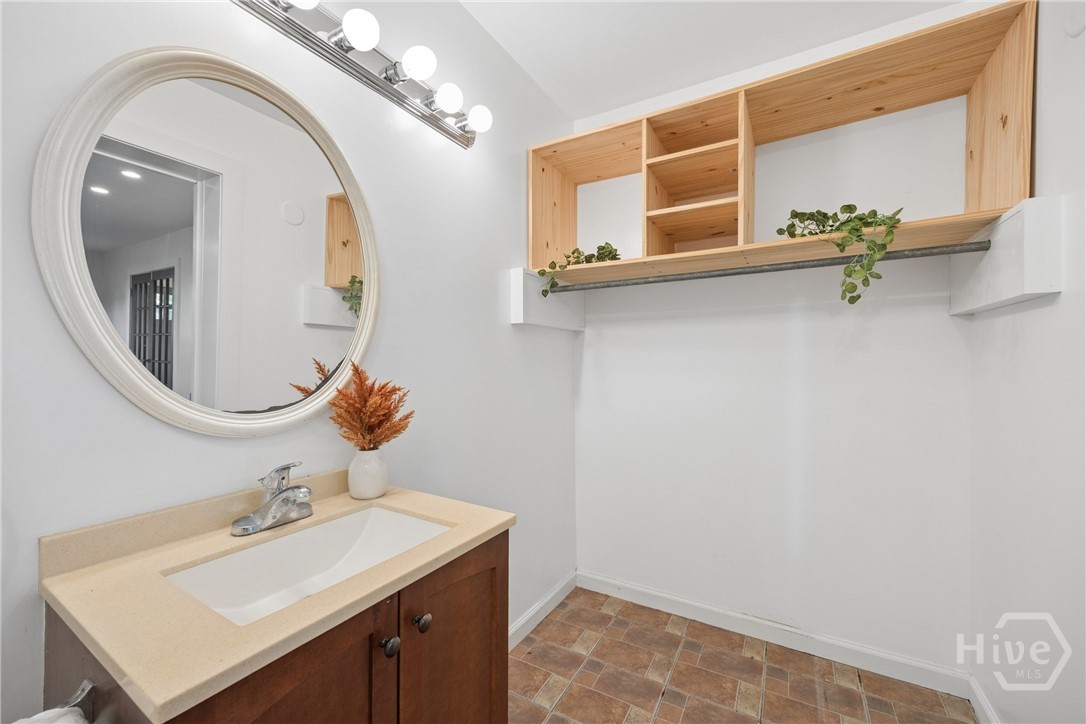 5027 Taylor Road Property Photo 34