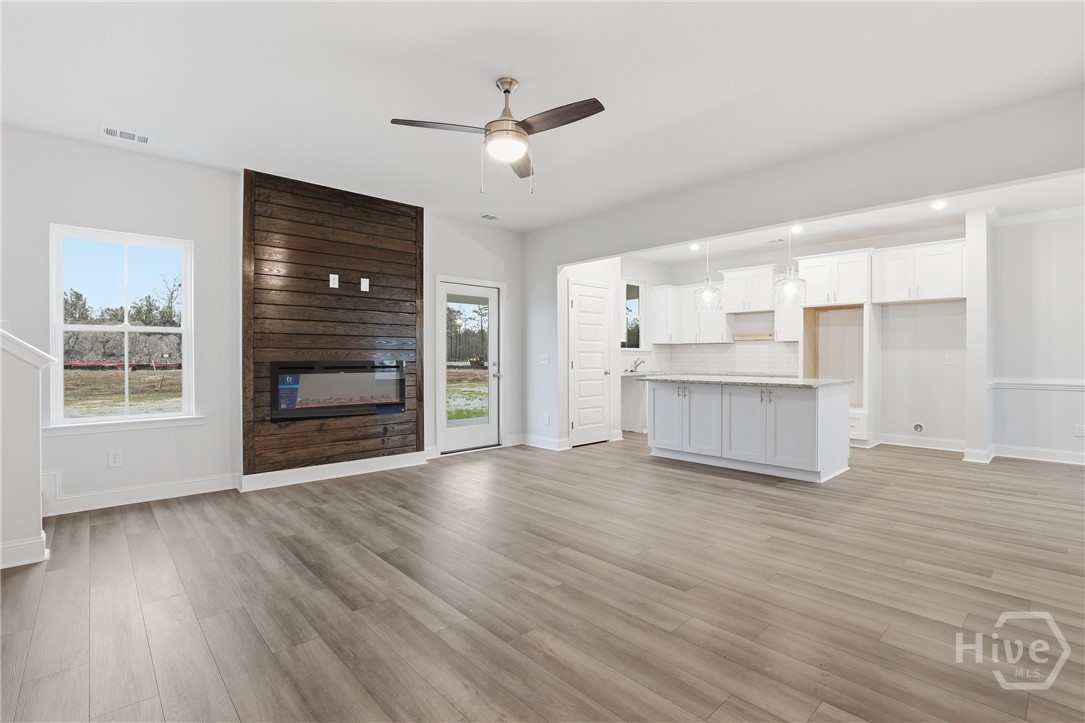 124 Little Ben Court Property Photo 3