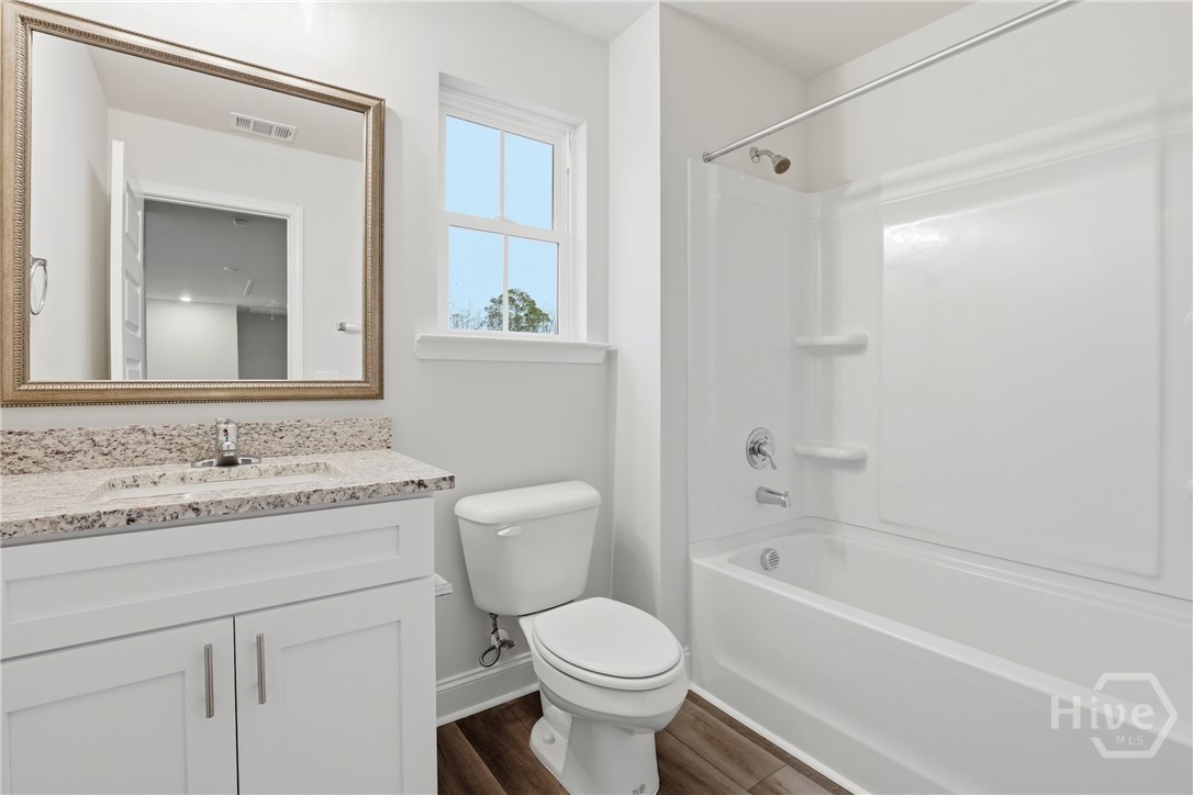 124 Little Ben Court Property Photo 22